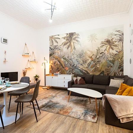 Stylish Modern Apartment Next To New York Cafe Budapest Exterior foto
